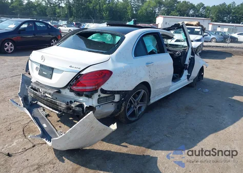 2015 Mercedes-Benz C 300 4Matic/Luxury 4Matic/Sport 4Matic из США, поврежденный, VIN 55SWF4KB8FU033271